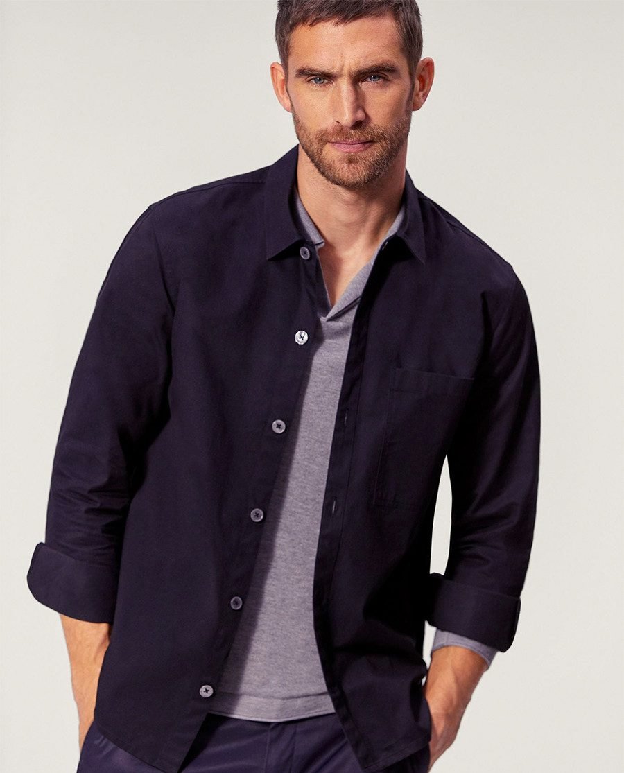 Buttoned wool coat